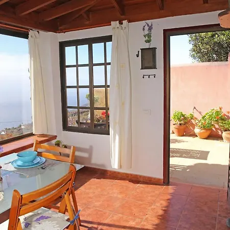 Holiday home Casita Canaria El Morro. *