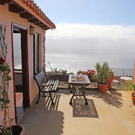 Casita Canaria El Morro. Holiday home