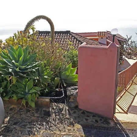 Holiday home Casita Canaria El Morro. *